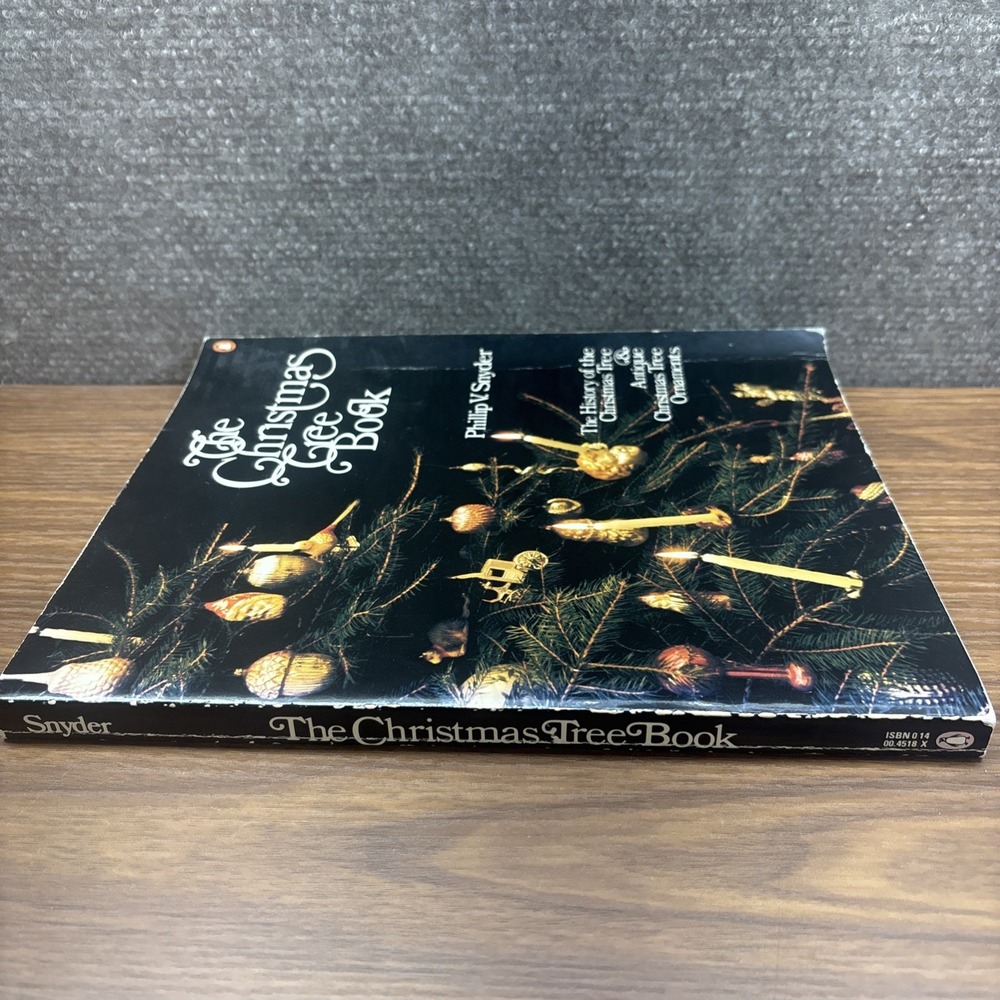 The Christmas Tree Book: 2 A Studio book Phillip V. Snyder Paperback History - Picture 12 of 13